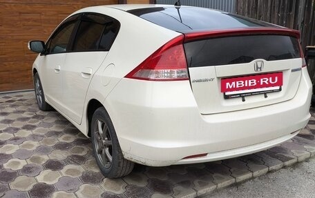 Honda Insight II рестайлинг, 2010 год, 1 100 000 рублей, 2 фотография
