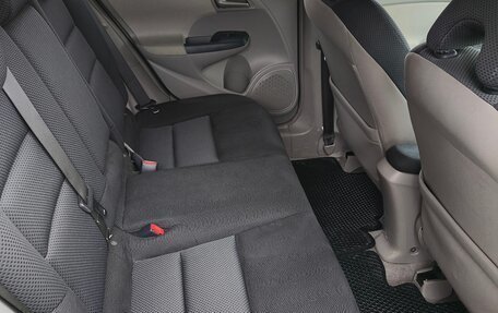Honda Insight II рестайлинг, 2010 год, 1 100 000 рублей, 16 фотография