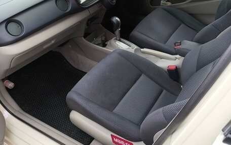 Honda Insight II рестайлинг, 2010 год, 1 100 000 рублей, 15 фотография
