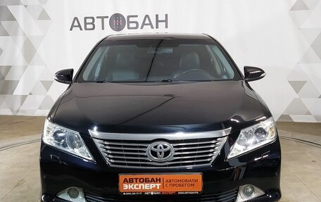 Toyota Camry, 2012 год, 1 549 000 рублей, 2 фотография