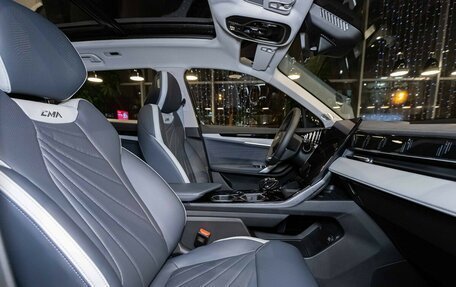 Geely Atlas, 2024 год, 4 017 190 рублей, 13 фотография