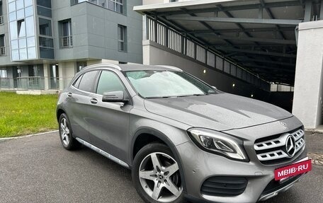 Mercedes-Benz GLA, 2018 год, 3 200 000 рублей, 7 фотография