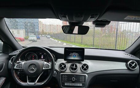 Mercedes-Benz GLA, 2018 год, 3 200 000 рублей, 10 фотография