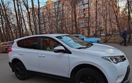 Toyota RAV4, 2013 год, 1 900 000 рублей, 3 фотография