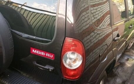 Chevrolet Niva I рестайлинг, 2011 год, 450 000 рублей, 9 фотография