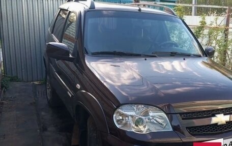 Chevrolet Niva I рестайлинг, 2011 год, 450 000 рублей, 11 фотография