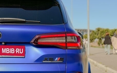 BMW X5 M, 2021 год, 12 700 000 рублей, 2 фотография