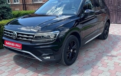 Volkswagen Tiguan II, 2020 год, 3 990 000 рублей, 1 фотография
