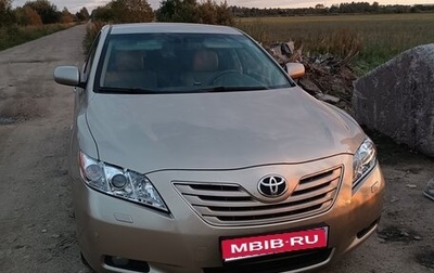Toyota Camry, 2008 год, 980 000 рублей, 1 фотография