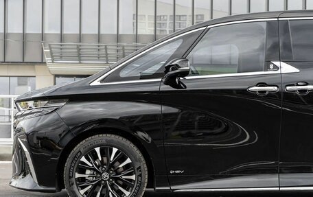 Toyota Alphard, 2023 год, 13 490 000 рублей, 6 фотография
