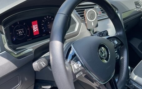 Volkswagen Tiguan II, 2020 год, 3 990 000 рублей, 11 фотография