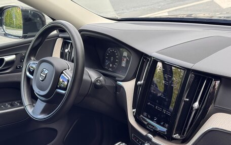 Volvo XC60 II, 2021 год, 3 980 000 рублей, 14 фотография