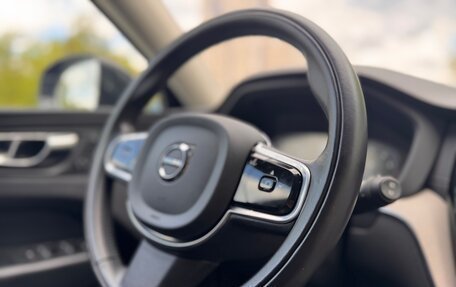 Volvo XC60 II, 2021 год, 3 980 000 рублей, 17 фотография