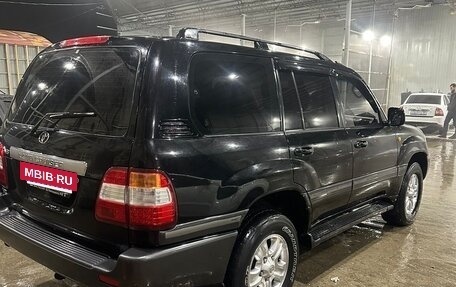 Toyota Land Cruiser 100 рестайлинг 2, 2007 год, 2 100 000 рублей, 4 фотография