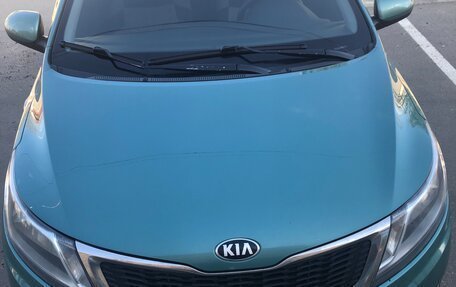 KIA Rio III рестайлинг, 2013 год, 850 000 рублей, 2 фотография
