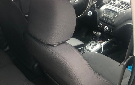 KIA Rio III рестайлинг, 2013 год, 850 000 рублей, 11 фотография