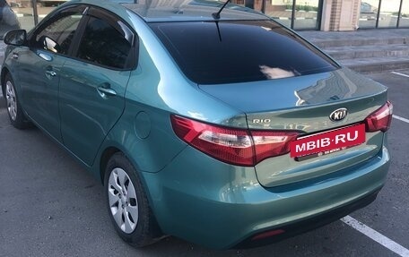 KIA Rio III рестайлинг, 2013 год, 850 000 рублей, 6 фотография