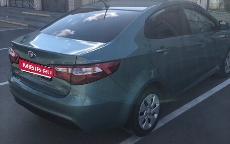 KIA Rio III рестайлинг, 2013 год, 850 000 рублей, 5 фотография