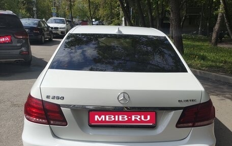 Mercedes-Benz E-Класс, 2015 год, 2 250 000 рублей, 4 фотография