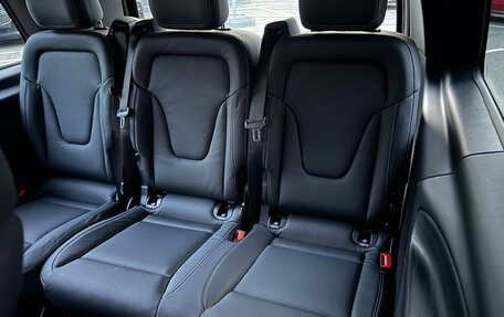 Mercedes-Benz V-Класс, 2024 год, 14 800 000 рублей, 5 фотография