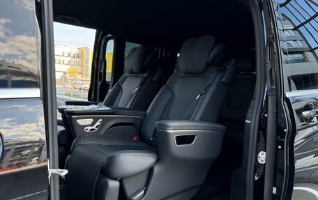 Mercedes-Benz V-Класс, 2024 год, 14 800 000 рублей, 9 фотография