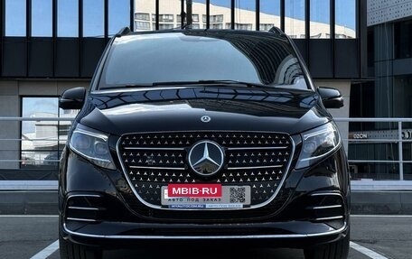 Mercedes-Benz V-Класс, 2024 год, 14 800 000 рублей, 28 фотография