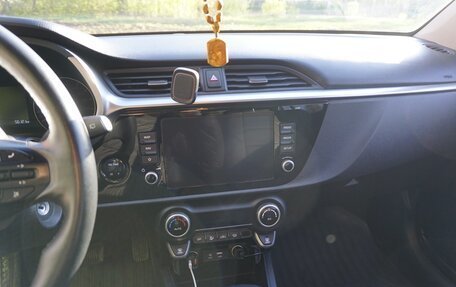 KIA Rio IV, 2021 год, 1 900 000 рублей, 11 фотография