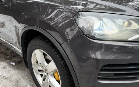 Volkswagen Touareg III, 2011 год, 1 750 000 рублей, 22 фотография