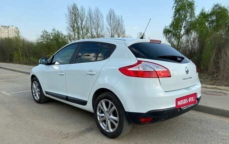 Renault Megane III, 2014 год, 730 000 рублей, 2 фотография