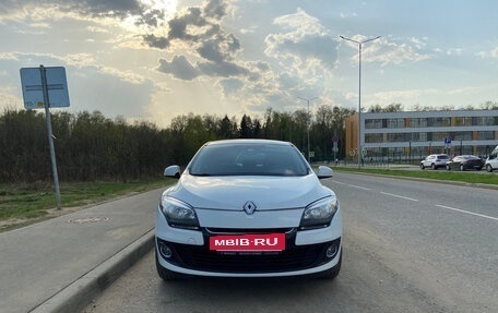 Renault Megane III, 2014 год, 730 000 рублей, 8 фотография