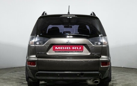 Mitsubishi Outlander III рестайлинг 3, 2011 год, 838 585 рублей, 6 фотография