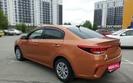 KIA Rio IV, 2017 год, 1 299 000 рублей, 4 фотография