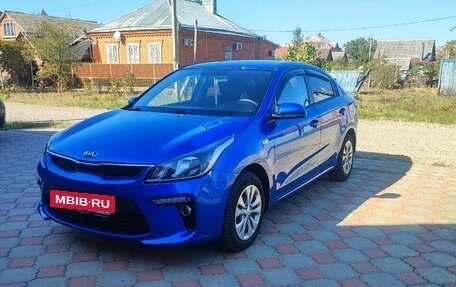 KIA Rio IV, 2019 год, 1 420 000 рублей, 3 фотография