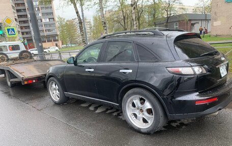 Infiniti FX I, 2005 год, 680 000 рублей, 5 фотография