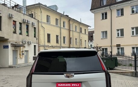 Cadillac Escalade V, 2023 год, 15 200 000 рублей, 7 фотография