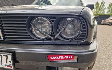 BMW 3 серия, 1986 год, 2 500 000 рублей, 15 фотография