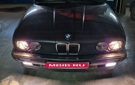 BMW 3 серия, 1986 год, 2 500 000 рублей, 16 фотография
