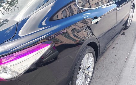 Toyota Camry, 2021 год, 3 540 000 рублей, 10 фотография