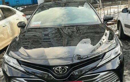Toyota Camry, 2021 год, 3 540 000 рублей, 8 фотография