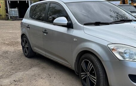 KIA cee'd I рестайлинг, 2007 год, 515 000 рублей, 2 фотография