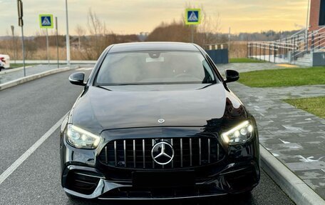 Mercedes-Benz E-Класс, 2017 год, 2 499 000 рублей, 3 фотография