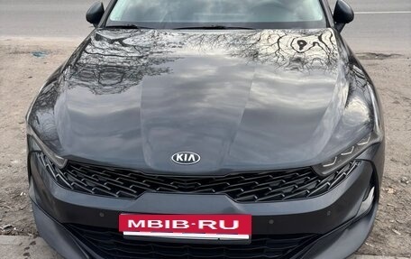 KIA K5, 2020 год, 2 100 000 рублей, 2 фотография