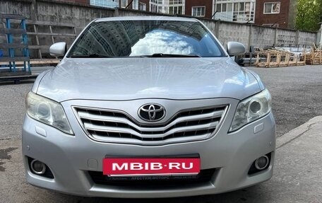 Toyota Camry, 2011 год, 1 400 000 рублей, 3 фотография