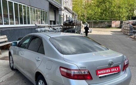 Toyota Camry, 2011 год, 1 400 000 рублей, 4 фотография