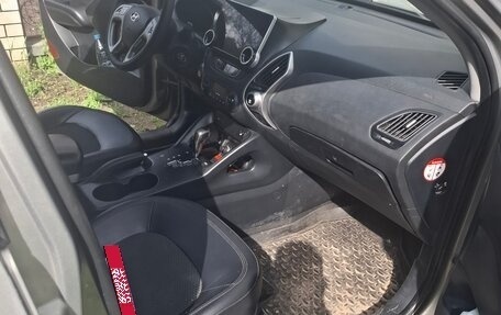 Hyundai ix35 I рестайлинг, 2011 год, 1 650 000 рублей, 3 фотография