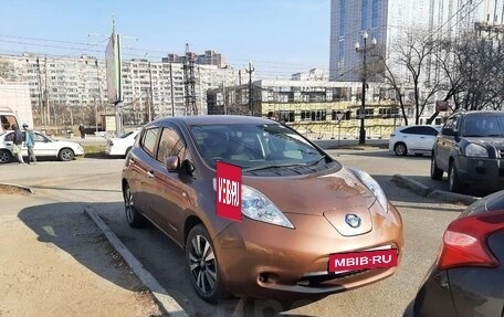 Nissan Leaf I, 2017 год, 760 000 рублей, 2 фотография