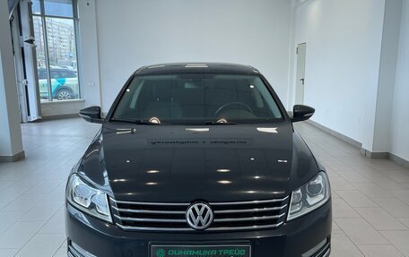 Volkswagen Passat B7, 2012 год, 1 044 000 рублей, 2 фотография