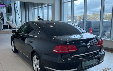Volkswagen Passat B7, 2012 год, 1 044 000 рублей, 8 фотография