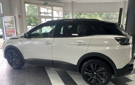 Peugeot 3008 II, 2022 год, 2 300 000 рублей, 2 фотография