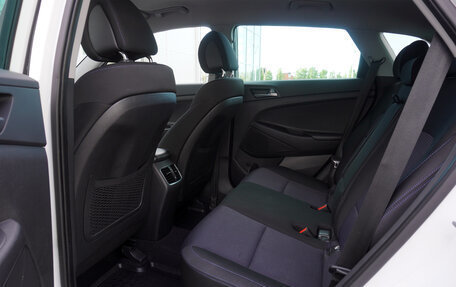 Hyundai Tucson III, 2017 год, 2 100 000 рублей, 20 фотография